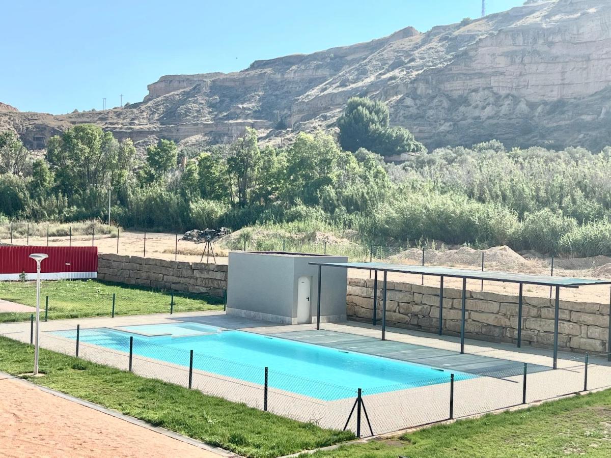 Precioso Piso Monzon Terraza, Parking,Piscina,Zona De Juegos Monzón Exterior foto