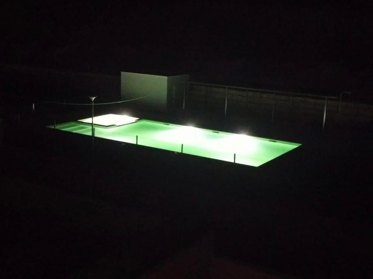 Precioso Piso Monzon Terraza, Parking,Piscina,Zona De Juegos Monzón Exterior foto